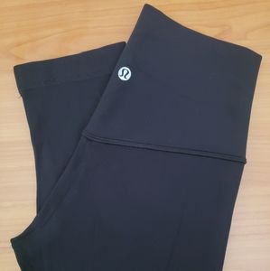 Lululemon Black Crop Leggings, size 4
